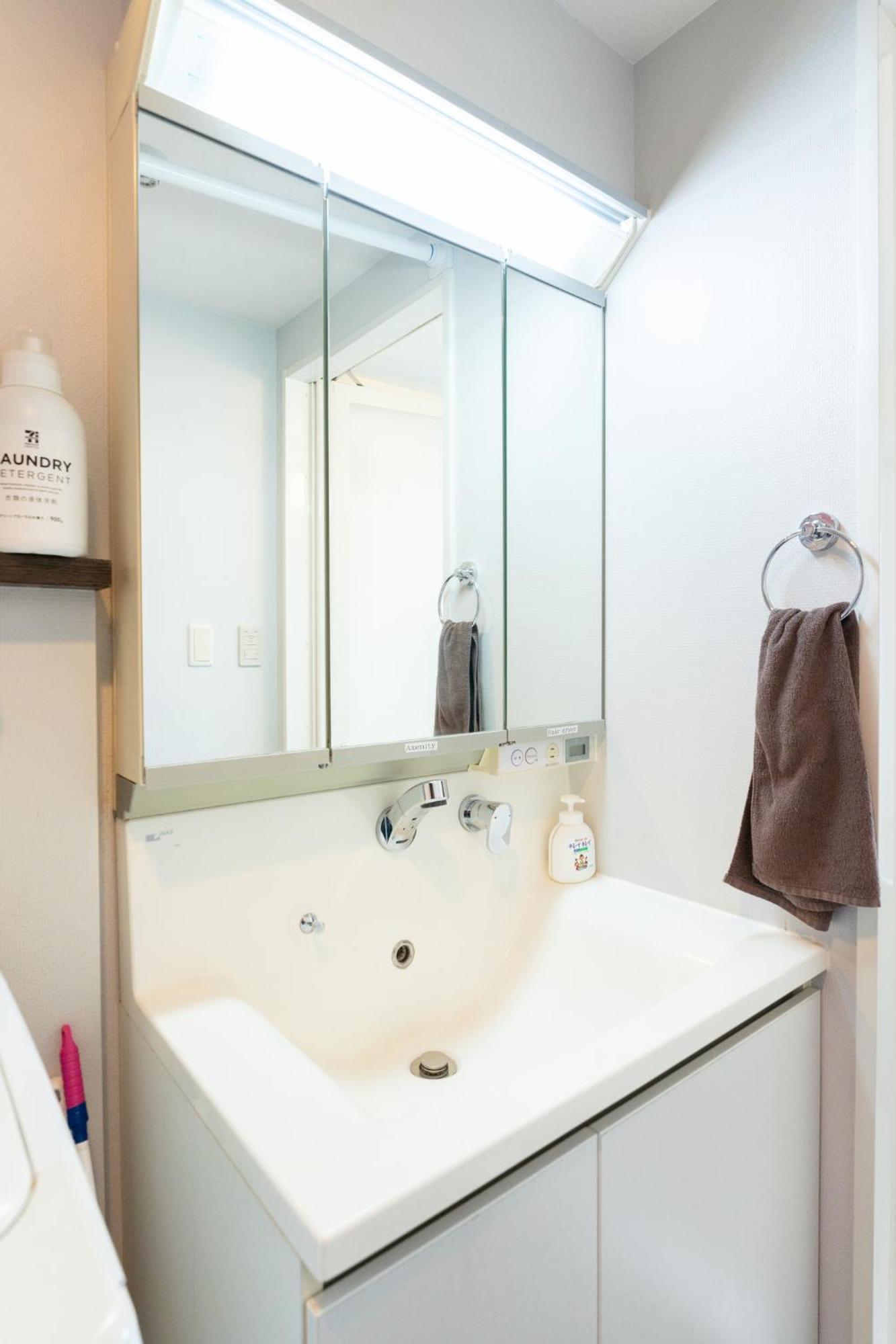 Yakuin Apartment Фукуока Екстер'єр фото